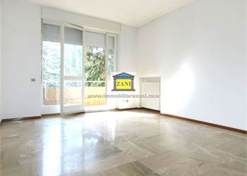Appartamento con terrazzo affacciato sul Parco Mazzini