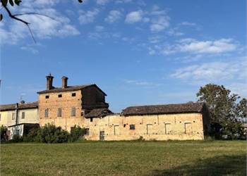  PORZIONE DI CASA EX CONVENTO