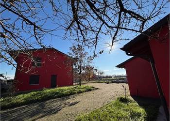 VILLETTA INDIPENDENTE VICINANZE BUSSETO