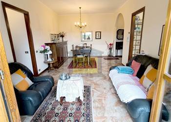 85 mq con ascensore e Garage