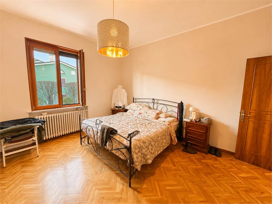Photo 50