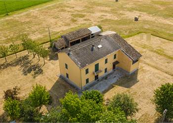 SPLENDIDA CASA INDIPENDENTE!